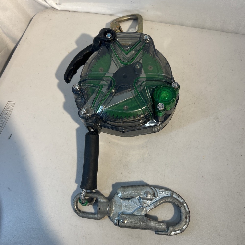 MSA 63206-00A Self-Retracting Lifeline,20 ft L,1Leg 197EK9